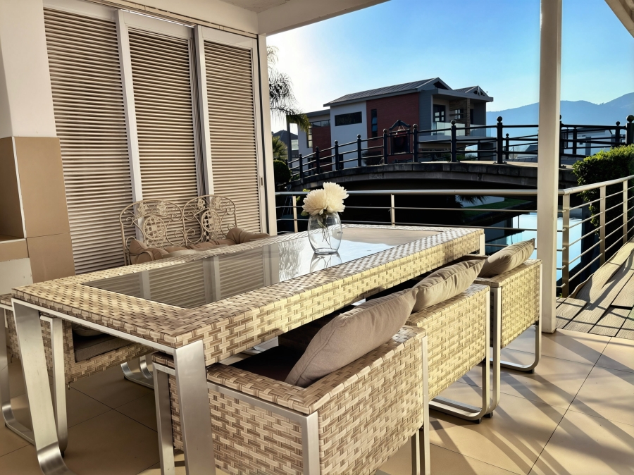 3 Bedroom Property for Sale in The Islands Estates North West